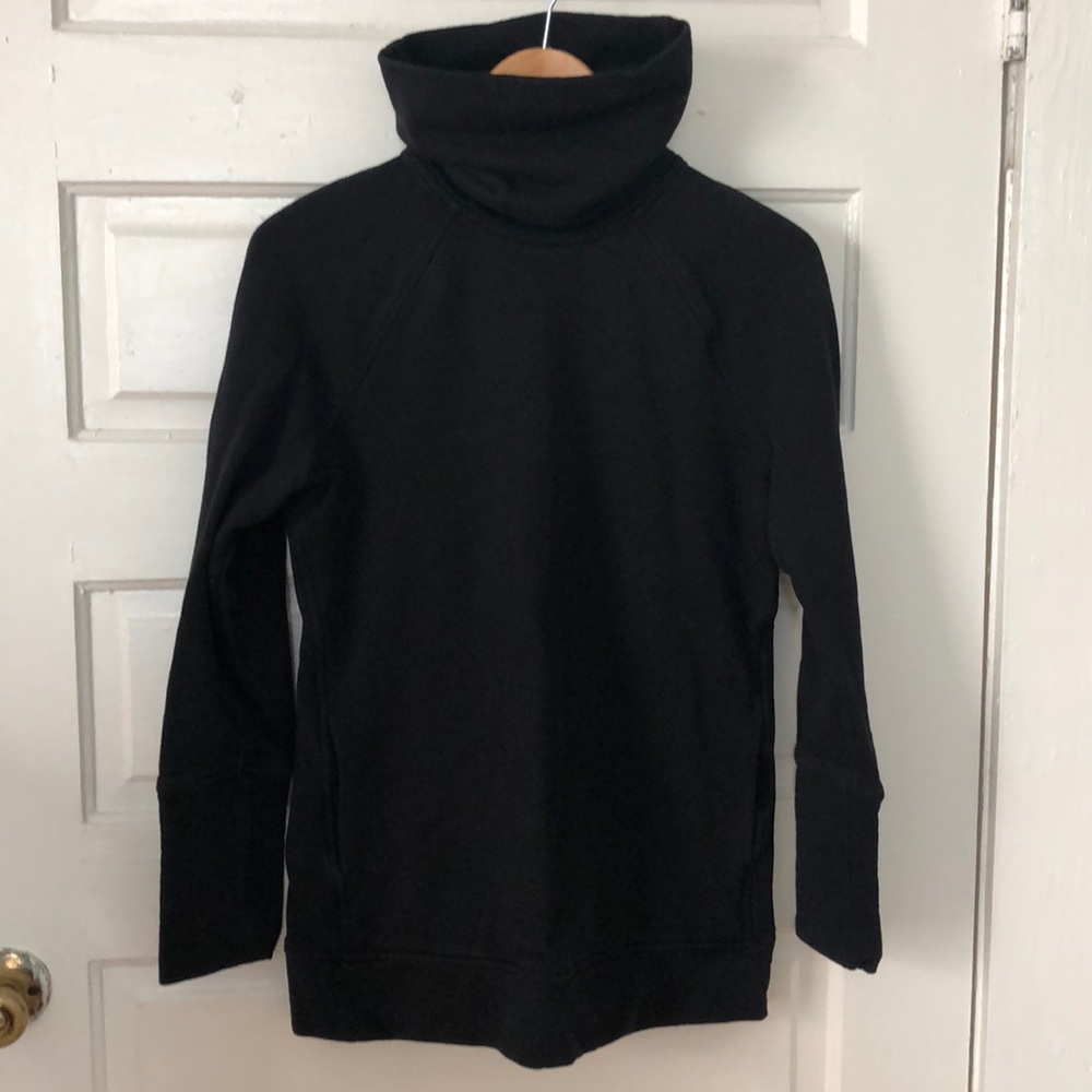 Lululemon Sweatshirt Size 6